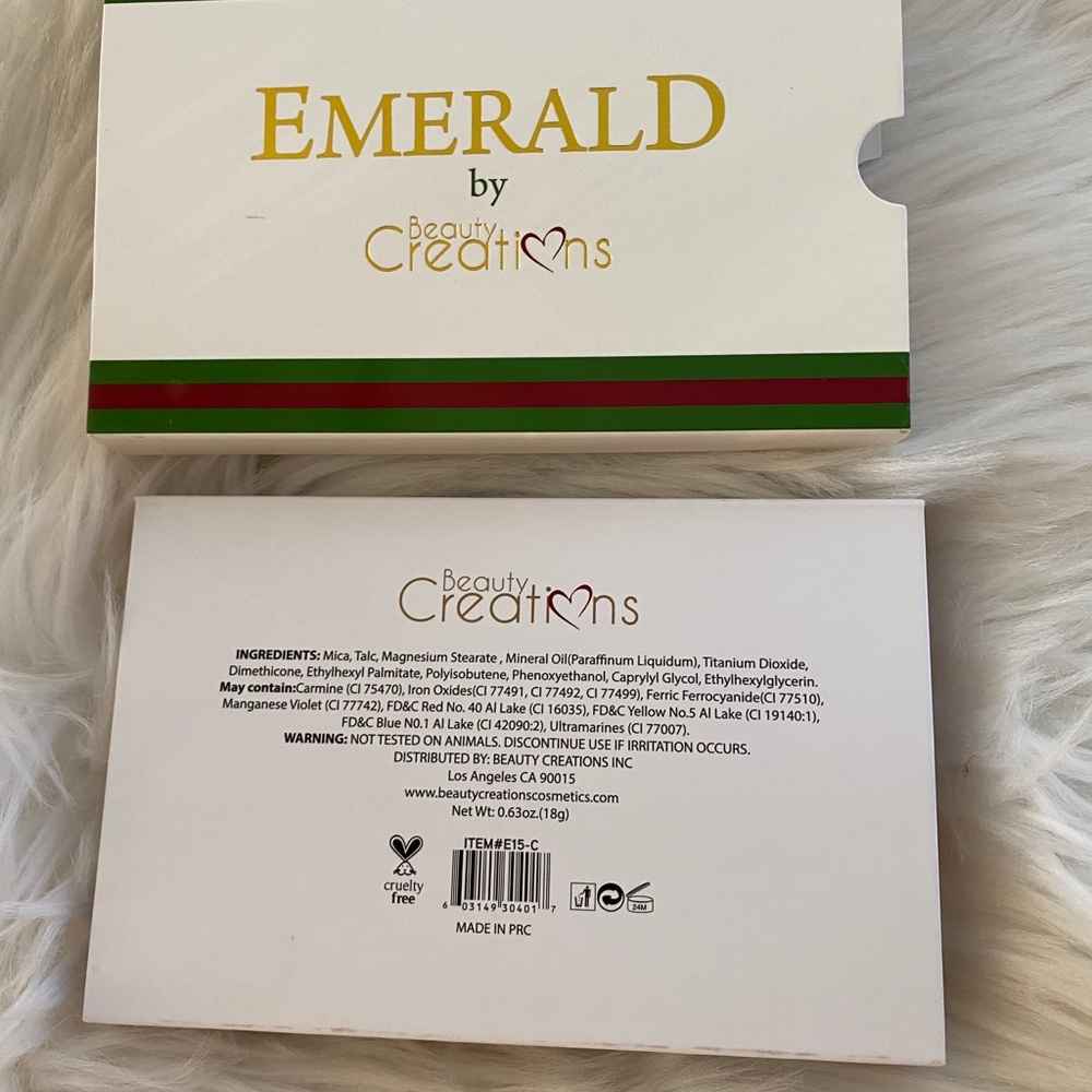 Emerald by beauty creations eyeshadow palette - Picture 5 of 5